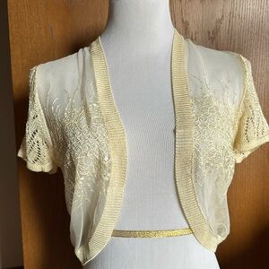 August Silk Women's Cream Knit Short Sleeve  Shrug | Size M